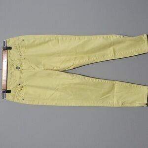 The Limited demin 678 jeans women's size  4 yellow 6" zip ankle